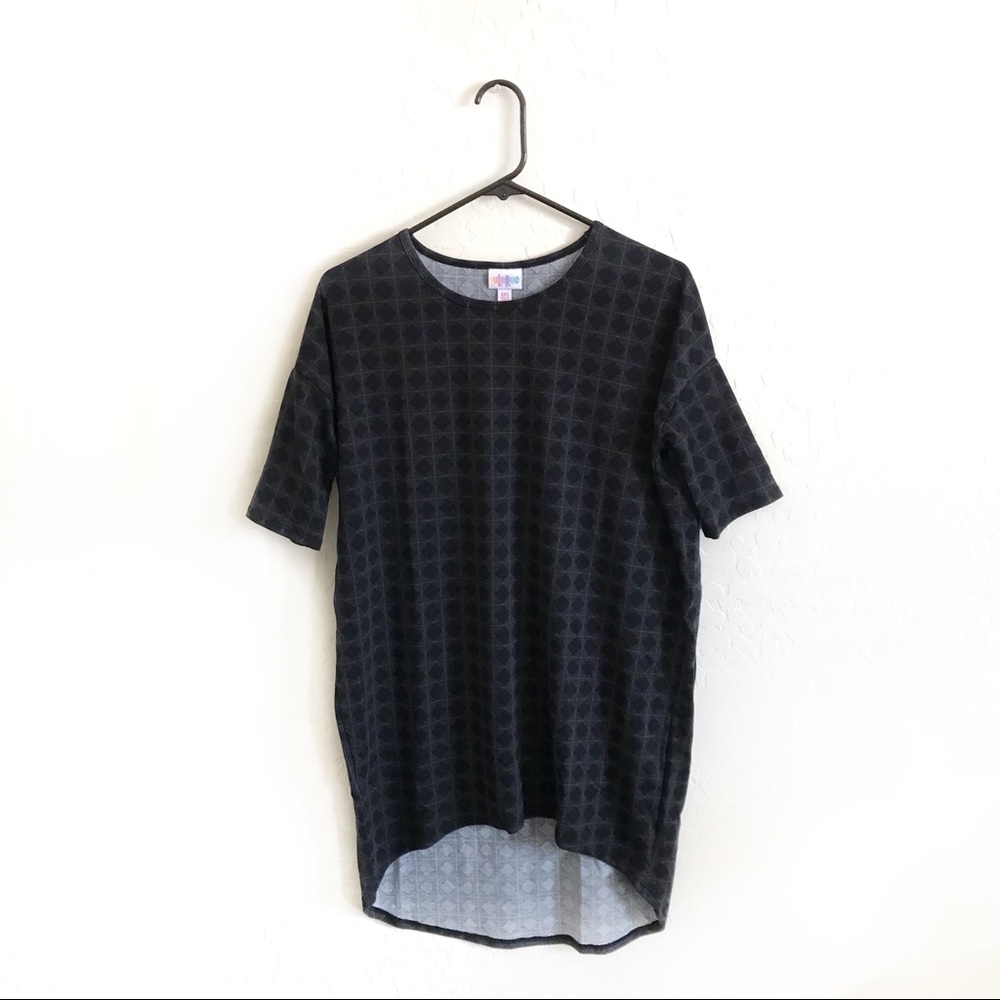 4/$25 sale lularoe geometric shirt